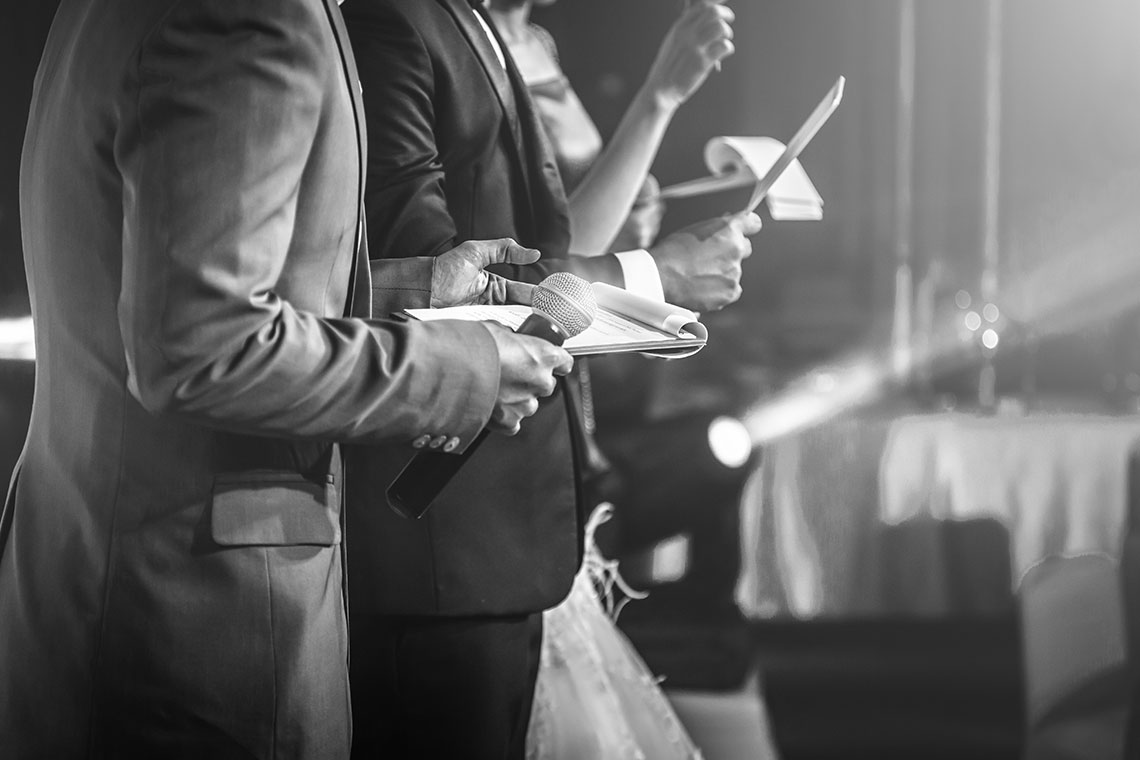 Hålla tal på bröllop - foto: Shutterstock Hålla tal på bröllop - foto: Shutterstock