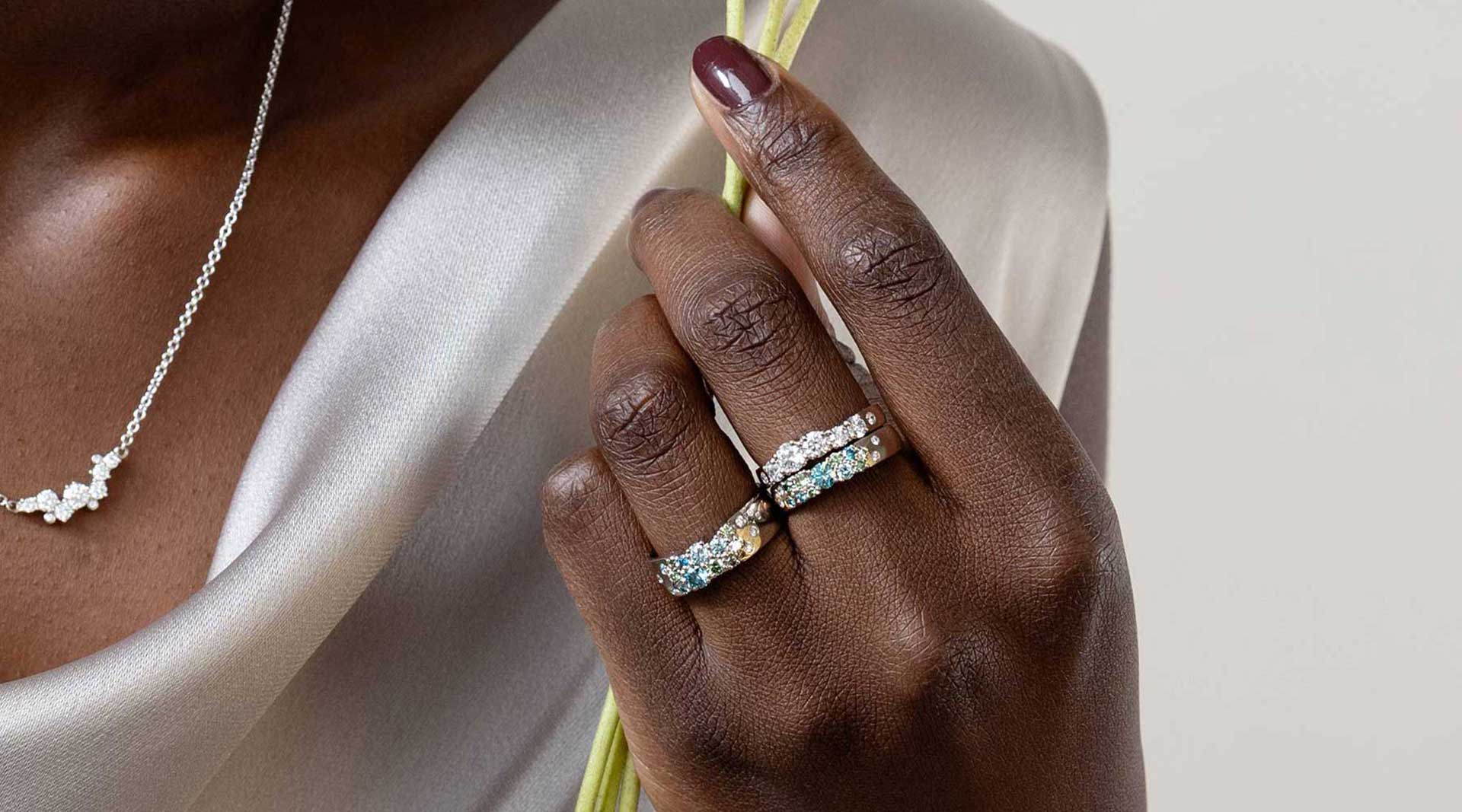 Keto Meadow ringar och smycken - design av Jussi Louesalmi - Au3 Goldsmiths