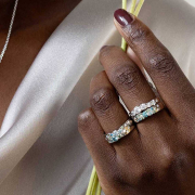 Keto Meadow ringar och smycken - design av Jussi Louesalmi - Au3 Goldsmiths