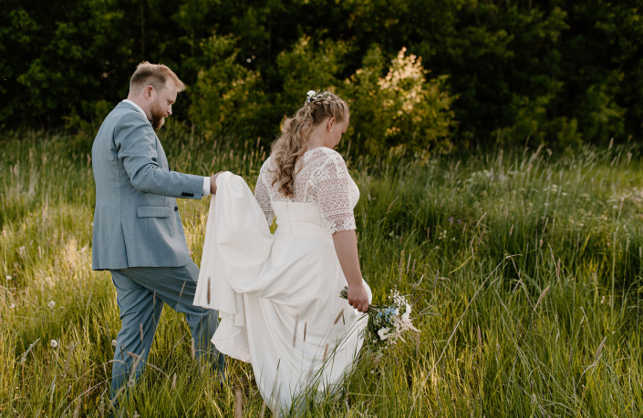 Sophia & Rasmus lantliga bröllop - foto: Ellinor Niland