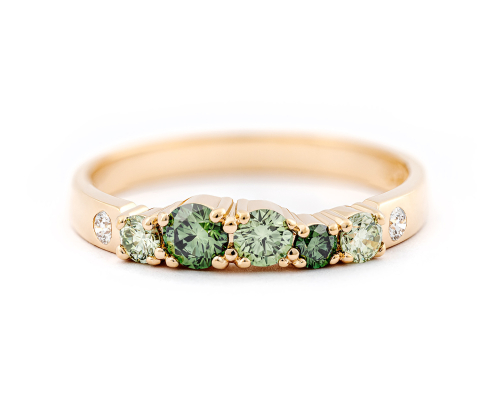 Keto Meadow 2,5mm - Färgdiamanter grön ring, design Jussi Louesalmi, Au3 Goldsmiths
