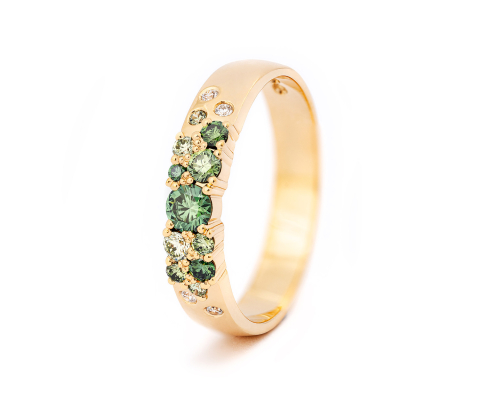 Keto Meadow 4mm - Färgdiamanter grön ring, design Jussi Louesalmi, Au3 Goldsmiths