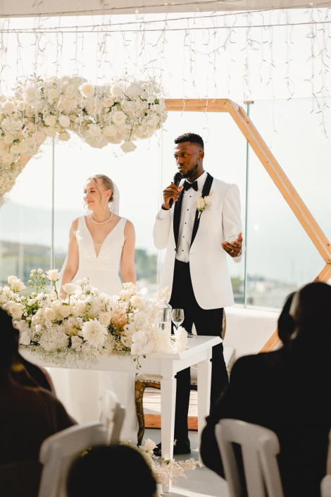 Rut och Michaels bröllop – foto: Kapetanakis Studios Rut och Michaels bröllop - foto: Kapetanakis Studios