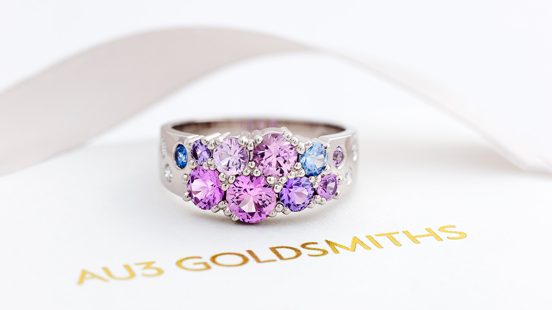 Keto Meadow Pink, design Jussi Louesalmi, Au3 Goldmiths