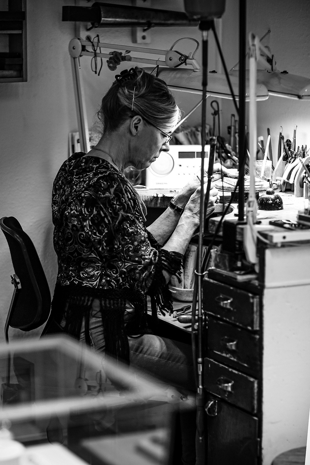 Gunilla Lantz i verkstaden