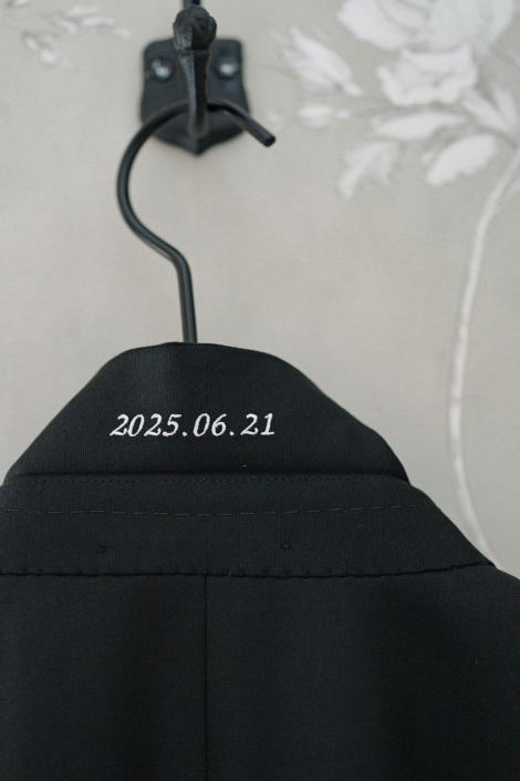 Bröllopsdatumet var broderad på Gustafs smoking