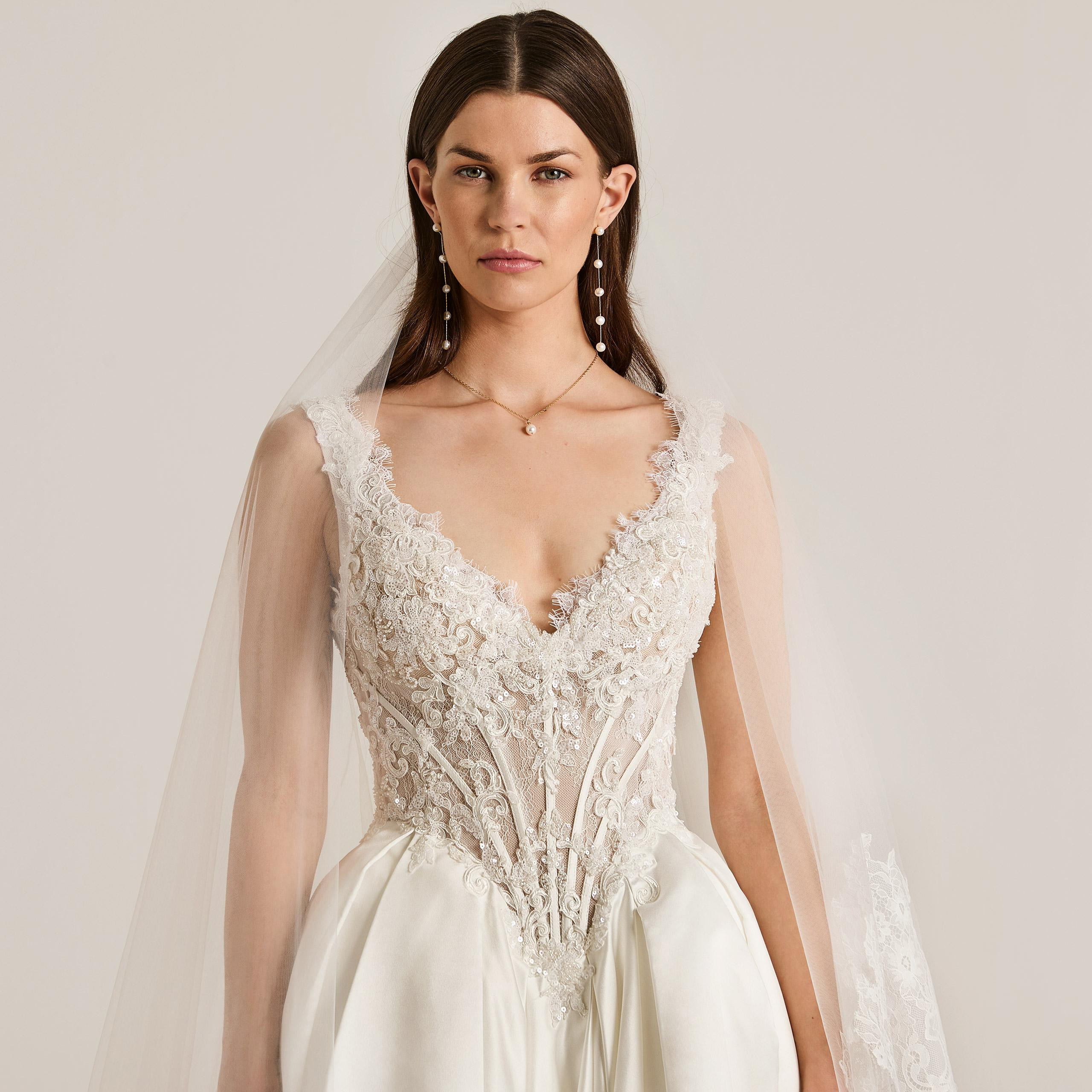 Basque Waist - Style 08-4722-CRT från LILLY