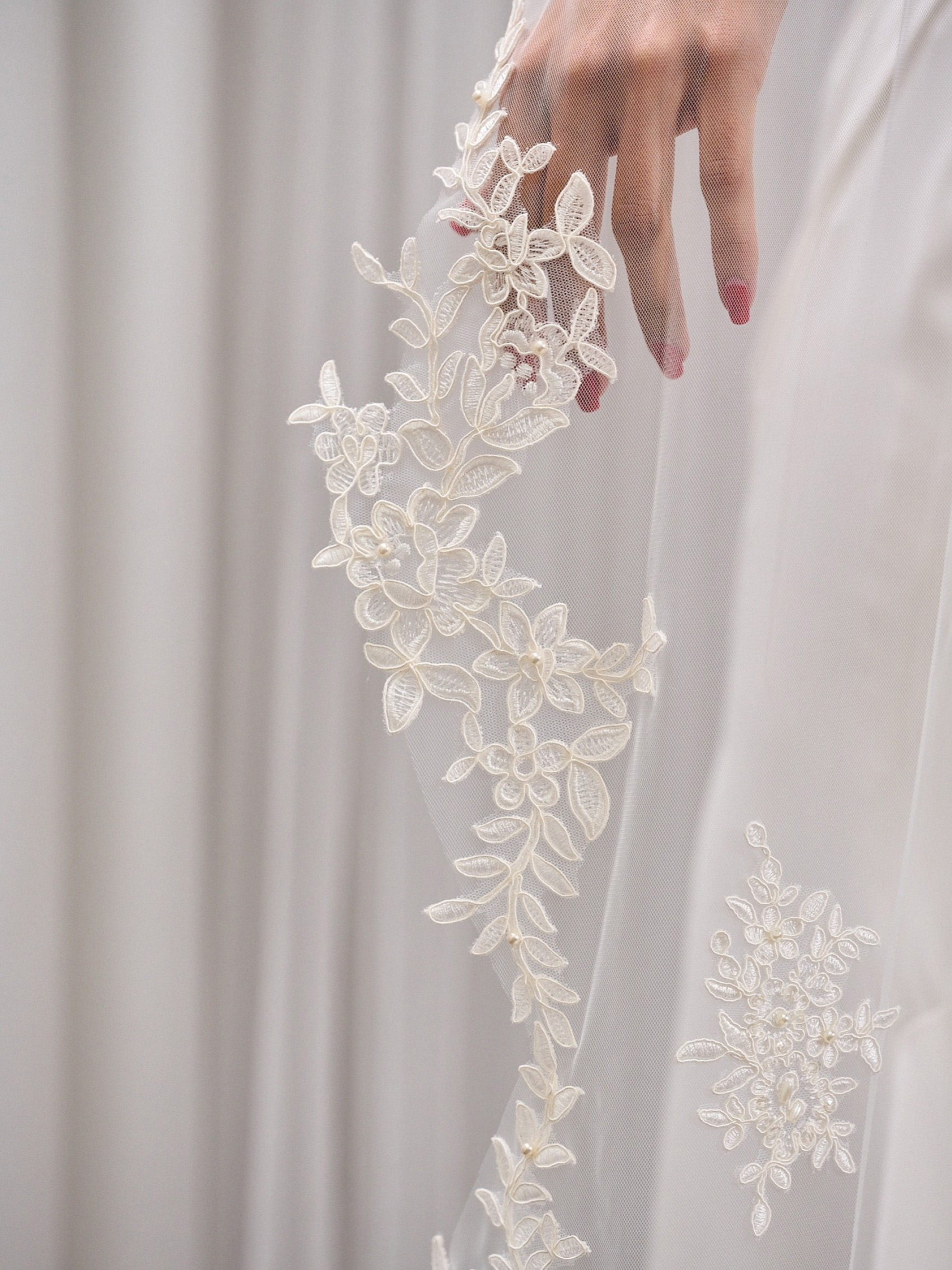 Brudslöja - brudslöjor med spets - foto: Lace & Favour